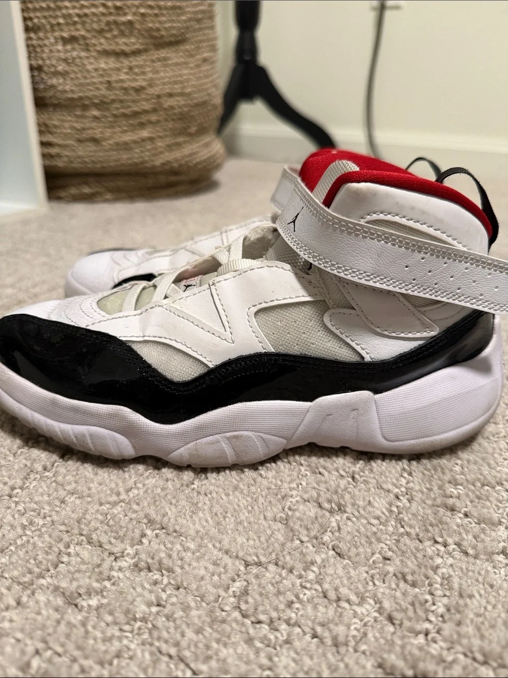 Jordan Kids' White/Black Jumpman Two Trey Basketball Shoes - Picture 6 of 8